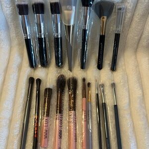 Makeup Brush Set - 17 piece